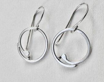 Unique Silver Hoops Swirl