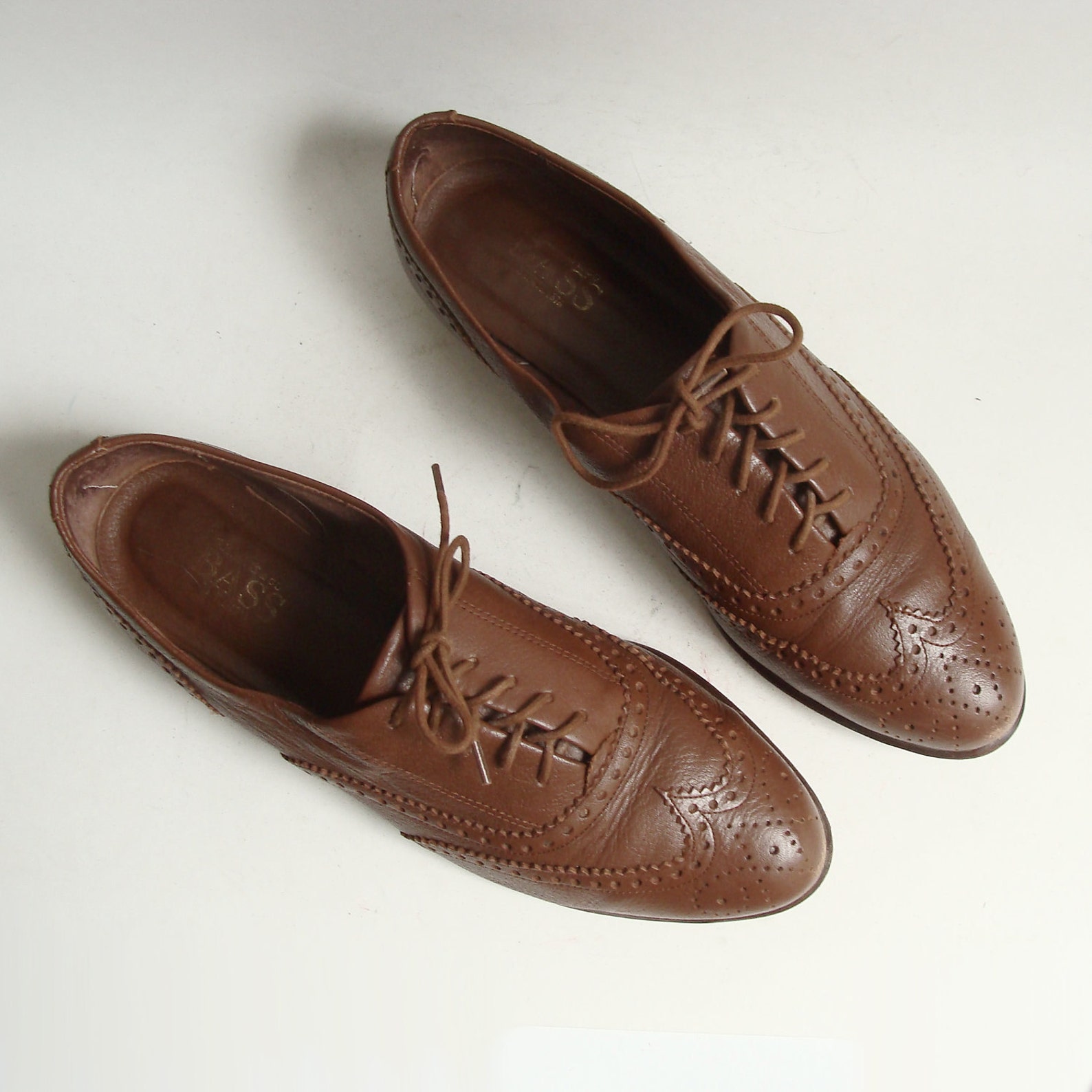 Shoes 7.5 / brown leather oxfords / lace up oxford flats / 80s Etsy