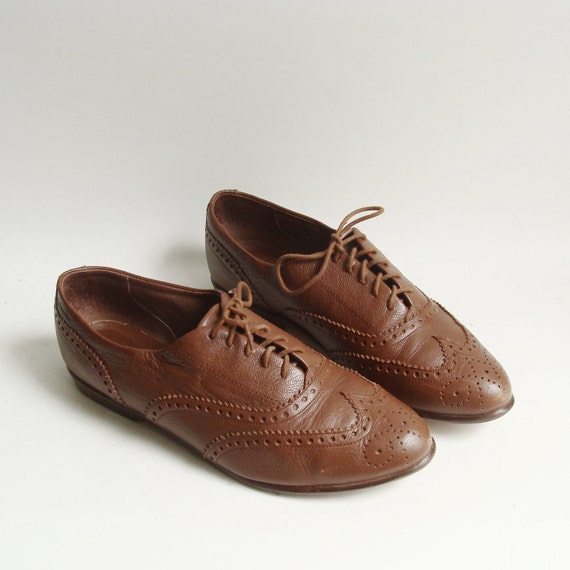 Shoes 7.5 / brown leather oxfords / lace up oxford flats / 80s Etsy