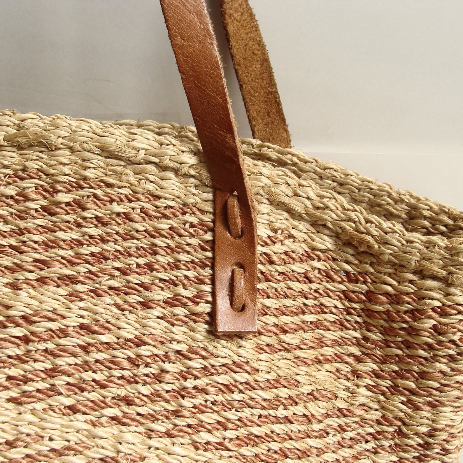Woven straw bag / sisal bag / 80s 1980s southwestern woven bag Etsy