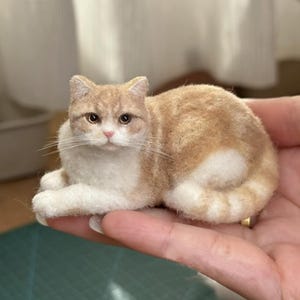 Custom Cat Sculpture | Custom Felt Pets | Wool Felting Animals | Cat Memorial Gifts | Pet Replica | Pet Memorial Gifts | Christmas present