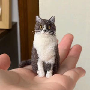 8 Inches Custom Cat Sculpture, Gift for mom, Custom Felt Pets, Wool Felting Animals, Cat Memorial Gifts, Pet Replica, Pet Memorial Gifts