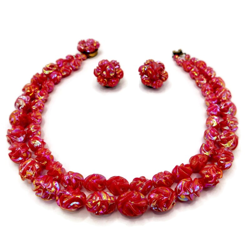 LUCITE PEARL BAR NECKLACE
