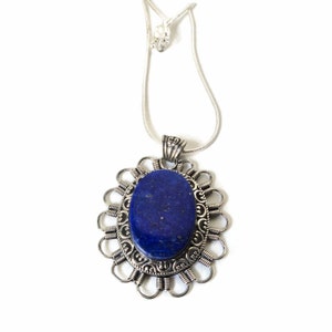 Vintage Ornate 925 S. Silver with Large Oval Lapis Lazuli Pendant with snake Chain. image 3