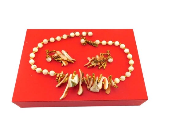 MIRIAM HASKELL Statement Shell and Mother Of Pear… - image 3