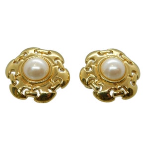 Vintage MONET Gold tone with Faux Pearls Cabochons Clip on Earrings.