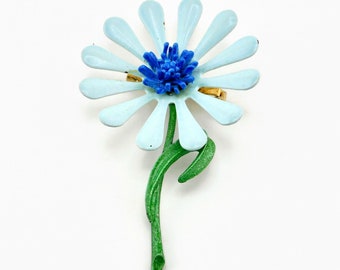 Vintage Shades of Blue DAISY Enamel MOD Flower Brooch/Pin.  Daisy Flower Power Brooch/Pin