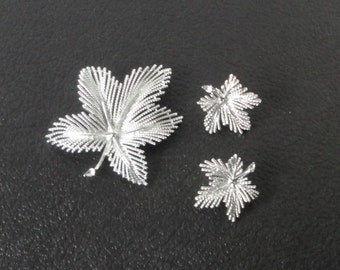 Sarah Coventry 1967 Silvery Maple Brooch and Earrings  Set.