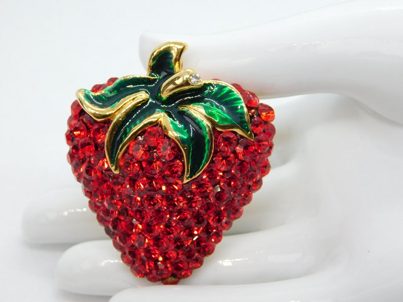 Gorgeous Sparkling Red Rhinestones and Enamel STRAWBERRY BroochPin.