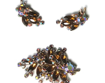 TOPAZ Color AB Rhinestones Brooch and Earrings set.