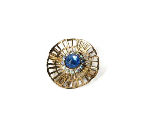 Mid Century Coro Gold tone Circle with Sapphire B… - image 4