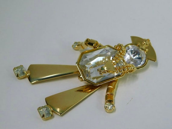 P18 Vintage Gold Tone Gems Sailor Brooch