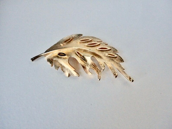 Bsk gold leaf sale brooch