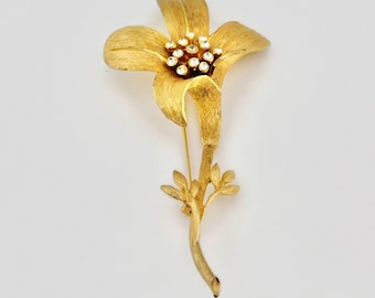 Vintage B S K  Textured Gold Tone with Clear Rhinestones Pistils  Large Flower Brooch. 4.5 inches.