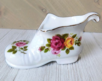 Vintage "Cottage Rose" Bone China Booth/Shoe.