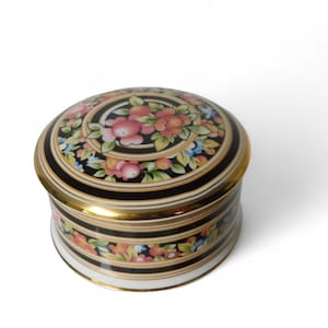 1990s WEDGWOOD Clio Bone China Floral Lidded Box.