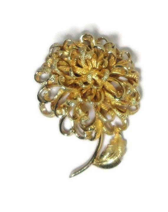 CASTLECLIFF Gold Tone Large Flower Brooch Pin. Si… - image 4