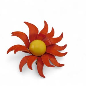 Vintage Orange and Yellow Enamel MOD Flower Brooch/Pin.