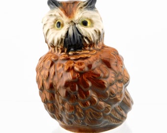 W. Germany GOEBEL Bone China Owl Figurine. 38316-08