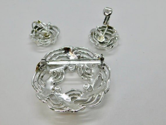 Vintage Silver Tone Leaf motif  Brooch and Earrin… - image 6