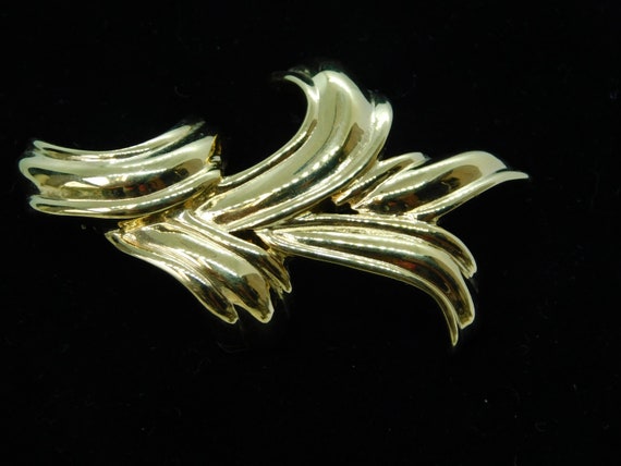 MONET Gold tone Abstract Brooch/Pin - image 2