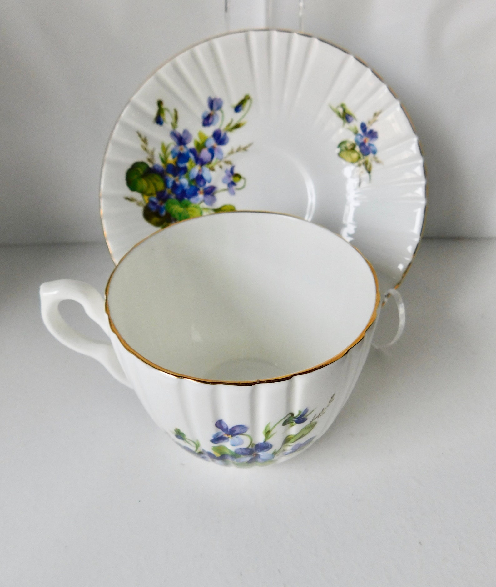 Vintage Royal Sutherland Fine Bone China Violets Ribbed Teacup Etsy