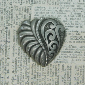 Pewter Ornate heart Brooch/Pin. Signed JC 89 or JE 89.