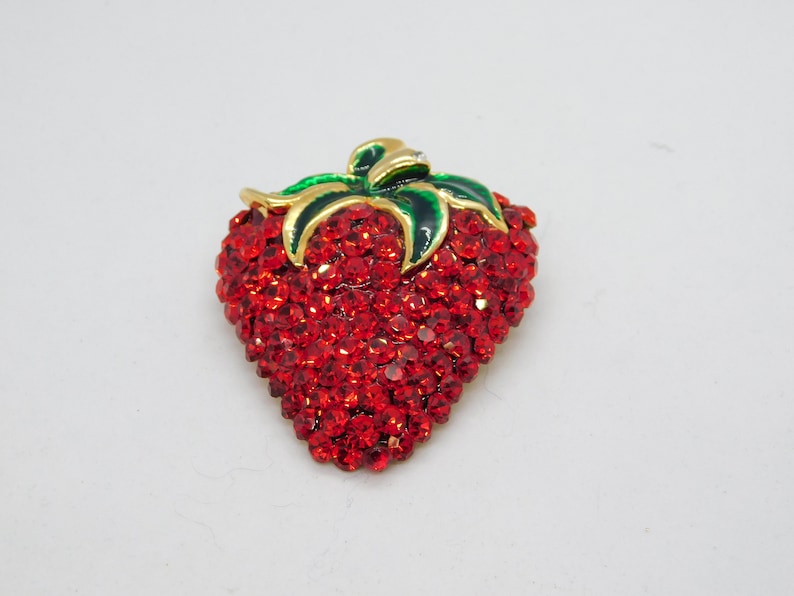 Gorgeous Sparkling Red Rhinestones and Enamel STRAWBERRY BroochPin.