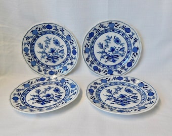 Blue Onion Bavaria Germany Bread Plates. Set of 4. Scalloped rims. 8 inches