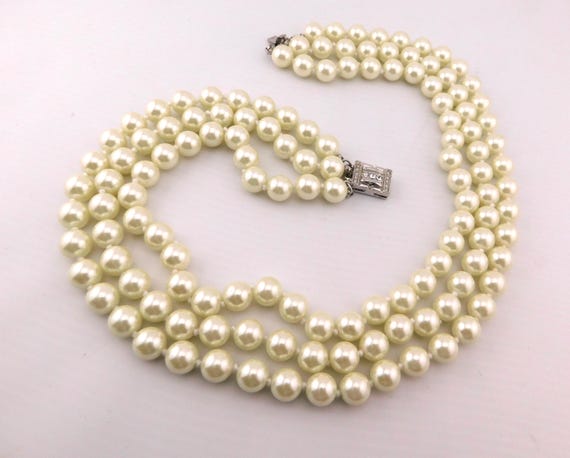 KJL Kenneth Jay Lane Faux Pearl Necklace, Rhinest… - image 3