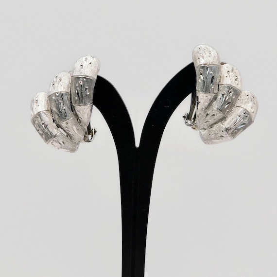 Signed KRAMER Brushed Silver tone Earrings. Mid Century Kramer