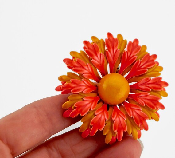 1960s Orange and Yellow Enameled Flower Brooch - image 5