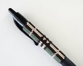 Autumn Mood Plaid Beaded Pen Cover Wrap