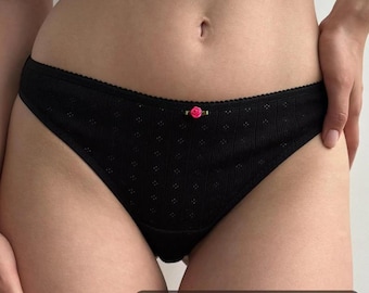 Ribbed Organic Cotton Thong: Comfortable Everyday Lingerie