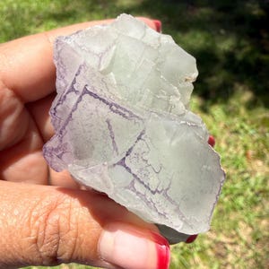 QR Code Fluorite Crystal Mineral Specimen Self Standing Display Education Rock Collector Gift