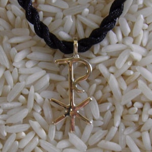 Colgante Chi Rho de oro de 14 k