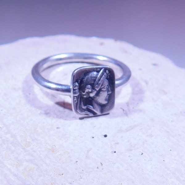 Moonlight Mysteries Sterling Silver Venus Goddess Ring - Wiccan Love Heart Design, Sizes 4-15 (Size 8) - View #9