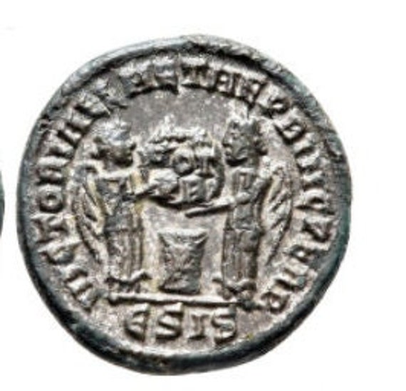 3214.　337年　350年古代ローマ時代　コンスタンティヌス1世時代　コイン 3214. 337年 350年古代ローマ時代 コンスタンティヌス1世時代