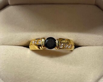 Vintage 14K Gold-Plated Onyx Gemstone Ring size 9