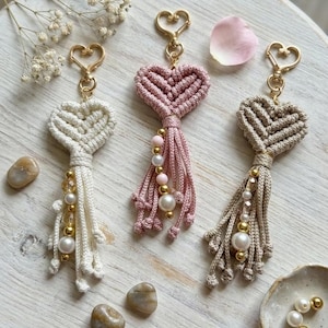 Porte-clés en macramé fait main | Accessoire élégant, cadeaux de mariage en forme de coeur pour les invités, cadeau de douche nuptiale bohème