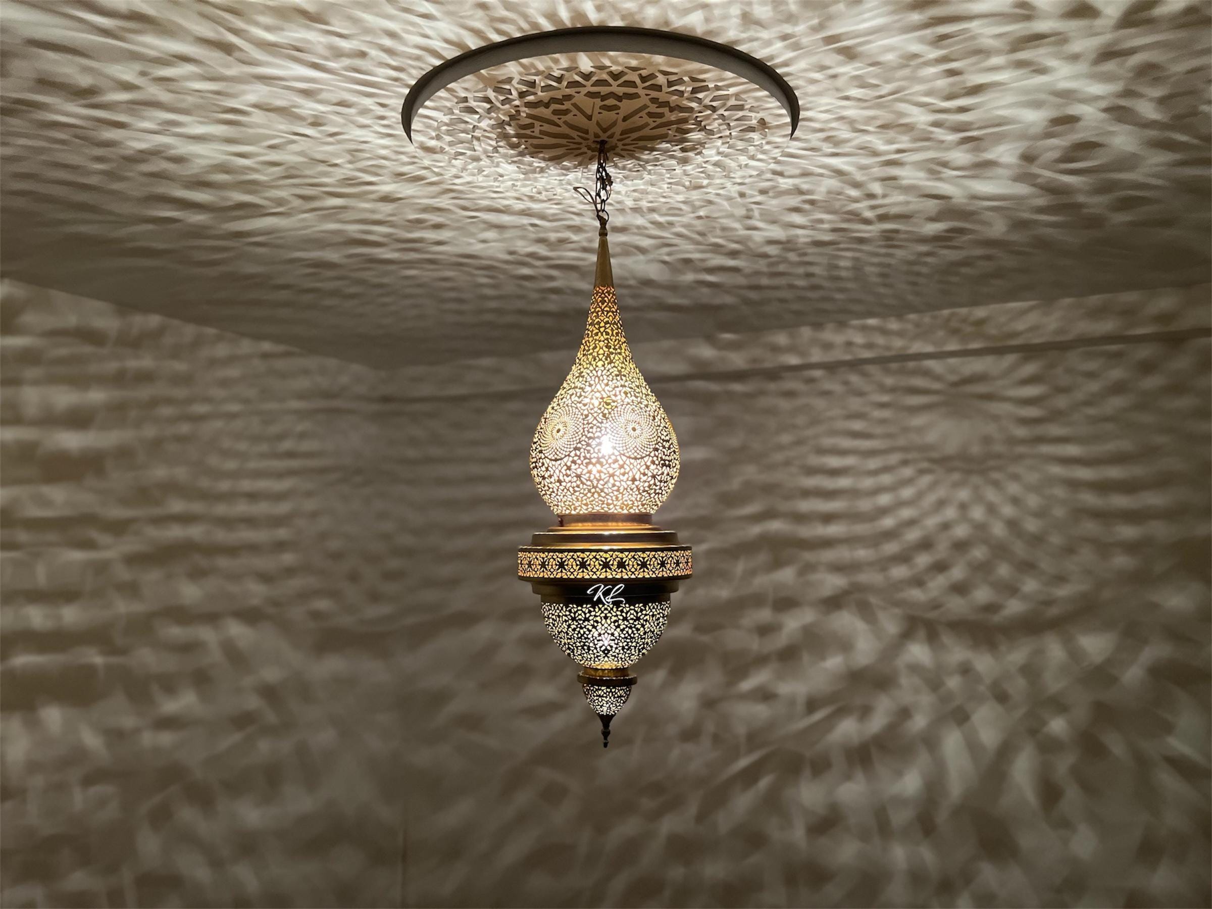 モロッコ風の炎のランプシェード：手作りの真鍮製照明器具 - Etsy 日本