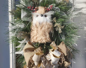 Owl winter wreath, christmas wreath, winter wreath ivory, gold hues