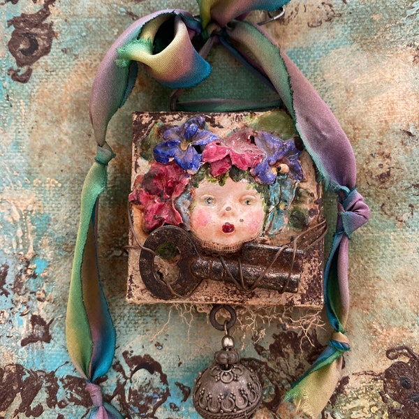 JoAnna Pierotti OOAK kunstpop ingelijste assemblage