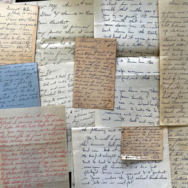 Antieke handgeschreven brieven en kaarten voor ephemera collage of junkjournal