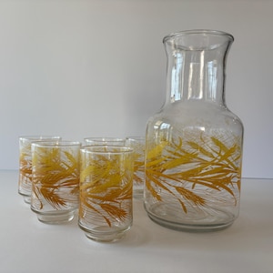 Vintage Libby Wheat juice glasses and carafe