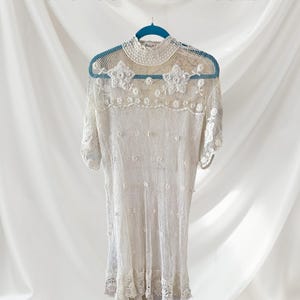 Vintage 70s Lim’s Crochet Lace Dress size M