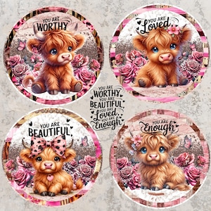 Puede incluir: Cuatro posavasos redondos de color rosa y blanco con un diseño de vaca de las Tierras Altas. Cada posavasos presenta una cita inspiradora diferente: "You are Worthy", "You are Beautiful", "You are Loved" y "You are Enough".