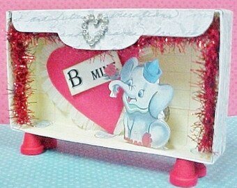 Mini Valentine Diorama - Circus Theme