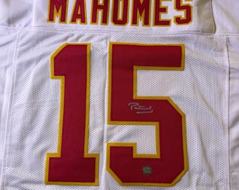 Patrick Mahomes Signed Kansas City Chiefs Autographed Jersey with COA