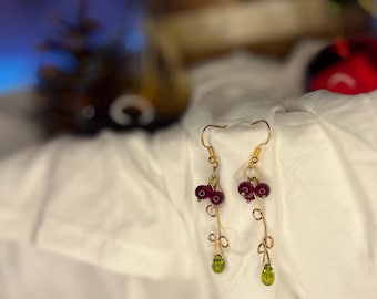 Golden Vine Teardrop Earrings | Handmade Glass Bead Dangles | Elegant Nature Inspired Jewlery